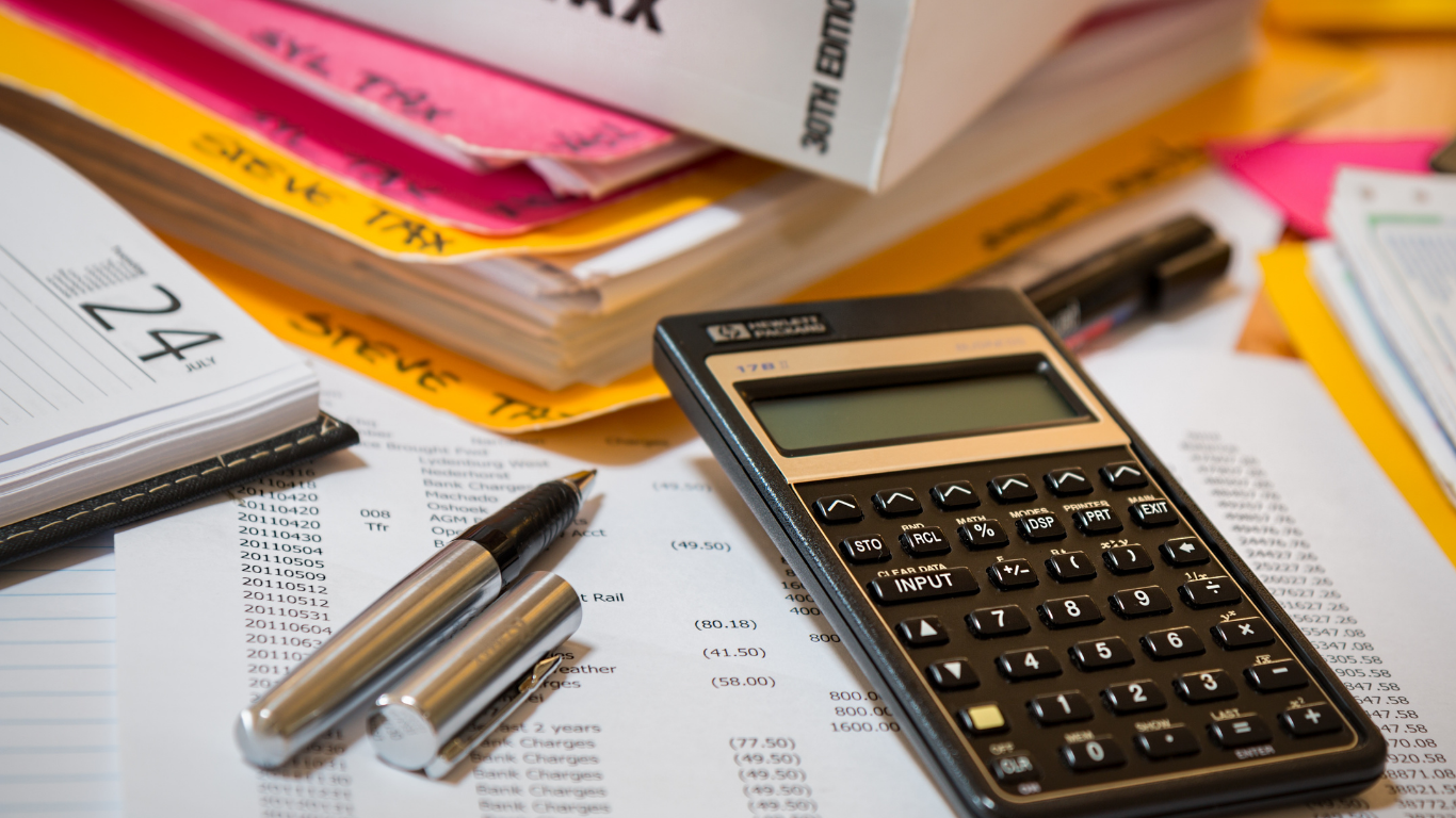 Checklist de alta como autónomo con calendario de plazos